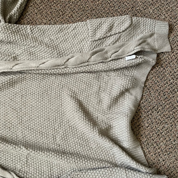 Beautiful Women’s Open Front Long Sleeve Boho Boyfriend Knit Chunky Cardigan. - Picture 7 of 14